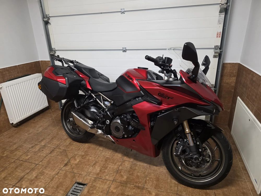 Suzuki GSX 1000 - 6