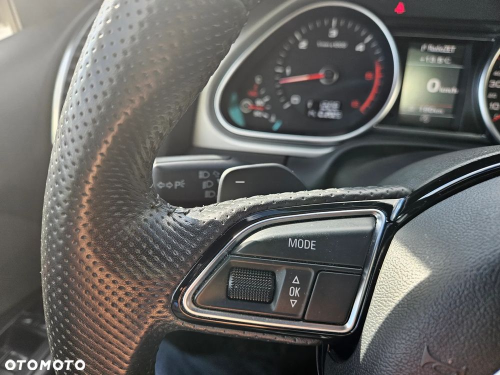 Audi Q7 - 25