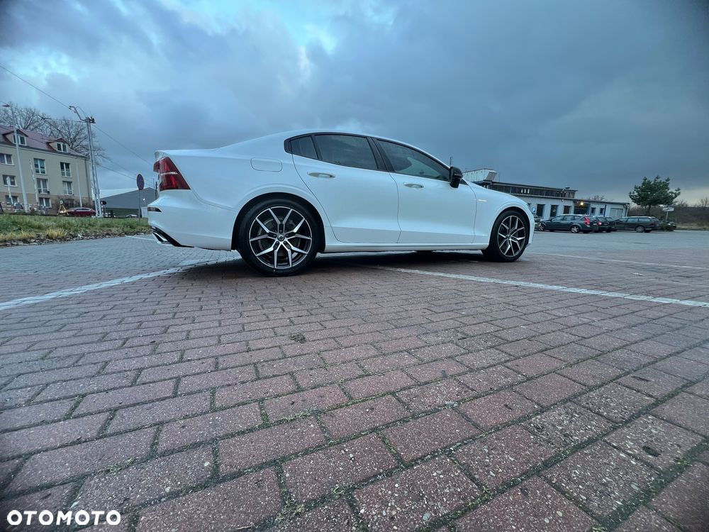 Volvo S60 T6 AWD Geartronic RDesign - 5