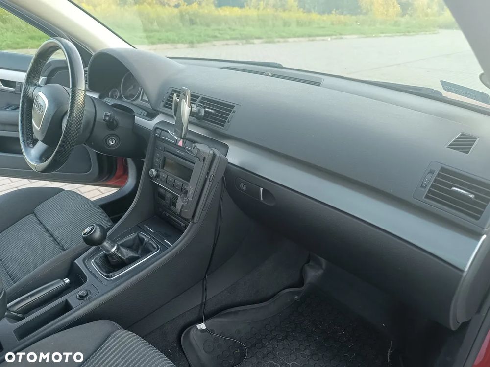 Audi A4 Limousine 2.0 TDI - 7