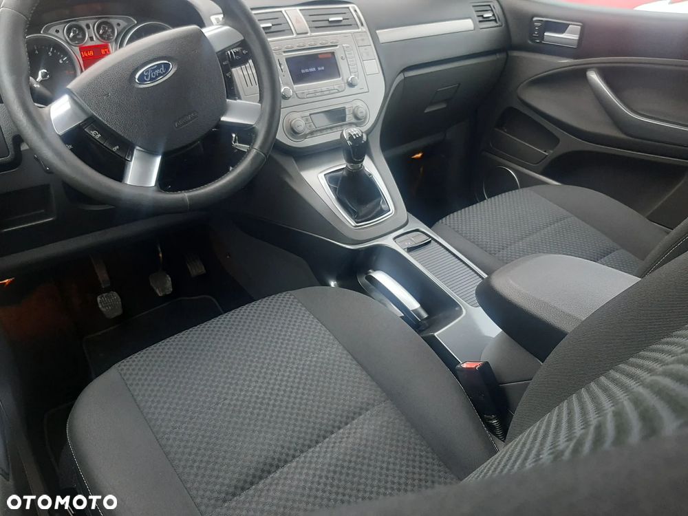 Ford C-MAX - 21