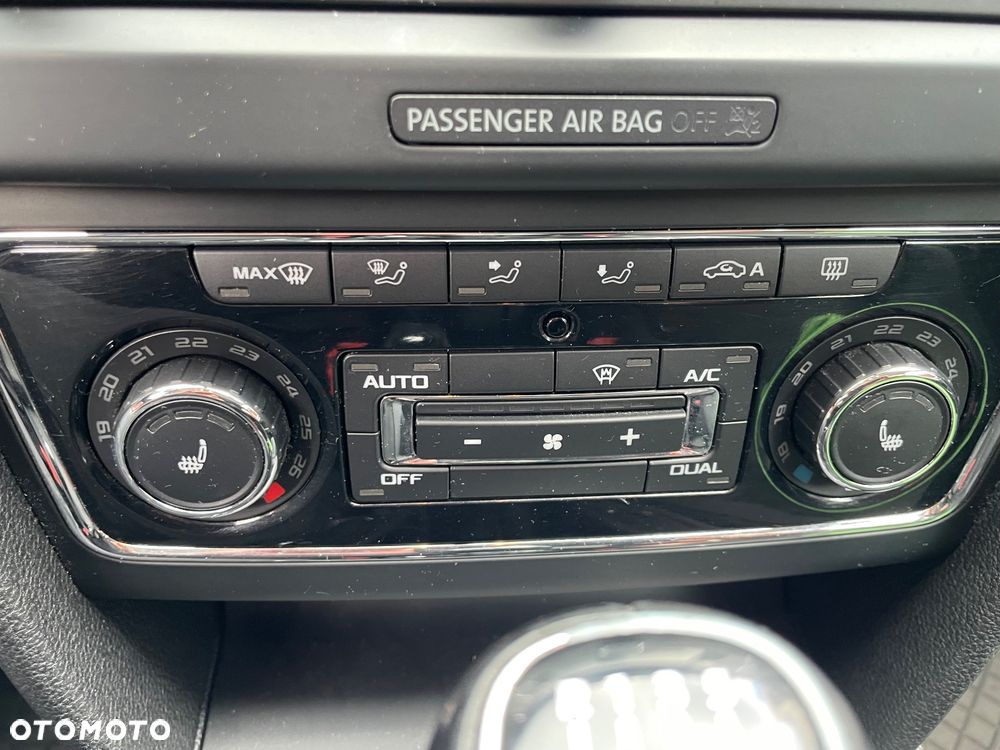 Skoda Superb 2.0 TDI 4x4 Ambition - 34