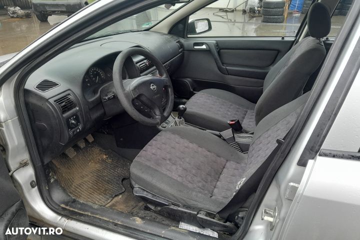 Dezmembrez Opel Astra G [1998 - 2009] wagon 5-usi 1.7 DTi MT (75 hp) - 5