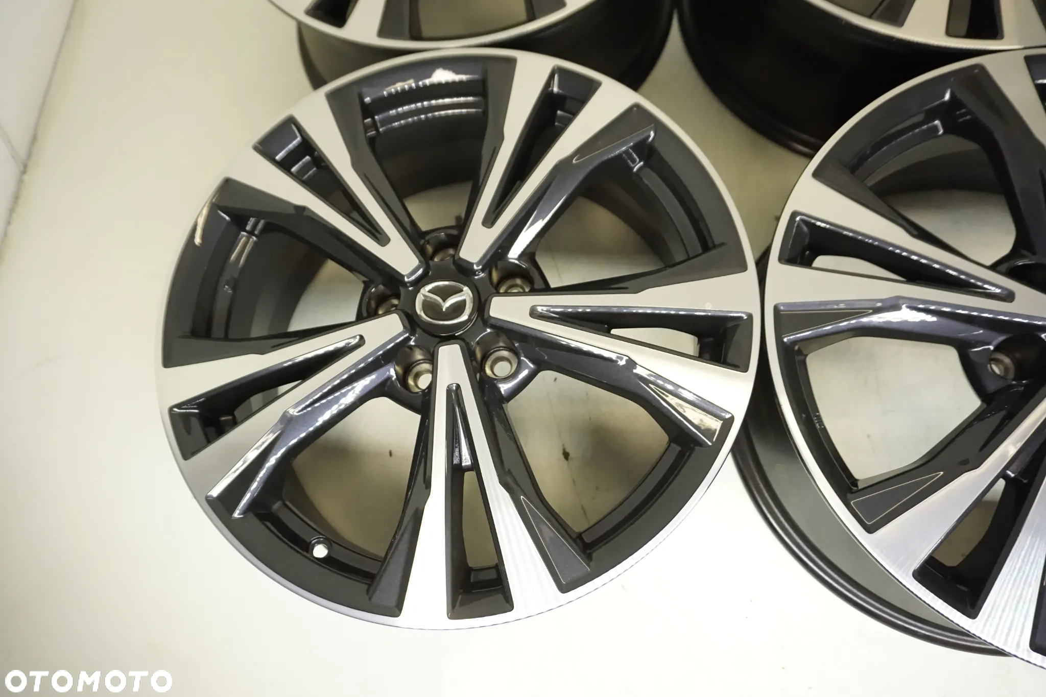 FELGI  ALUMINIOWE 18 MAZDA 3 5 6 CX3 CX5 CX7 CX30 - 4