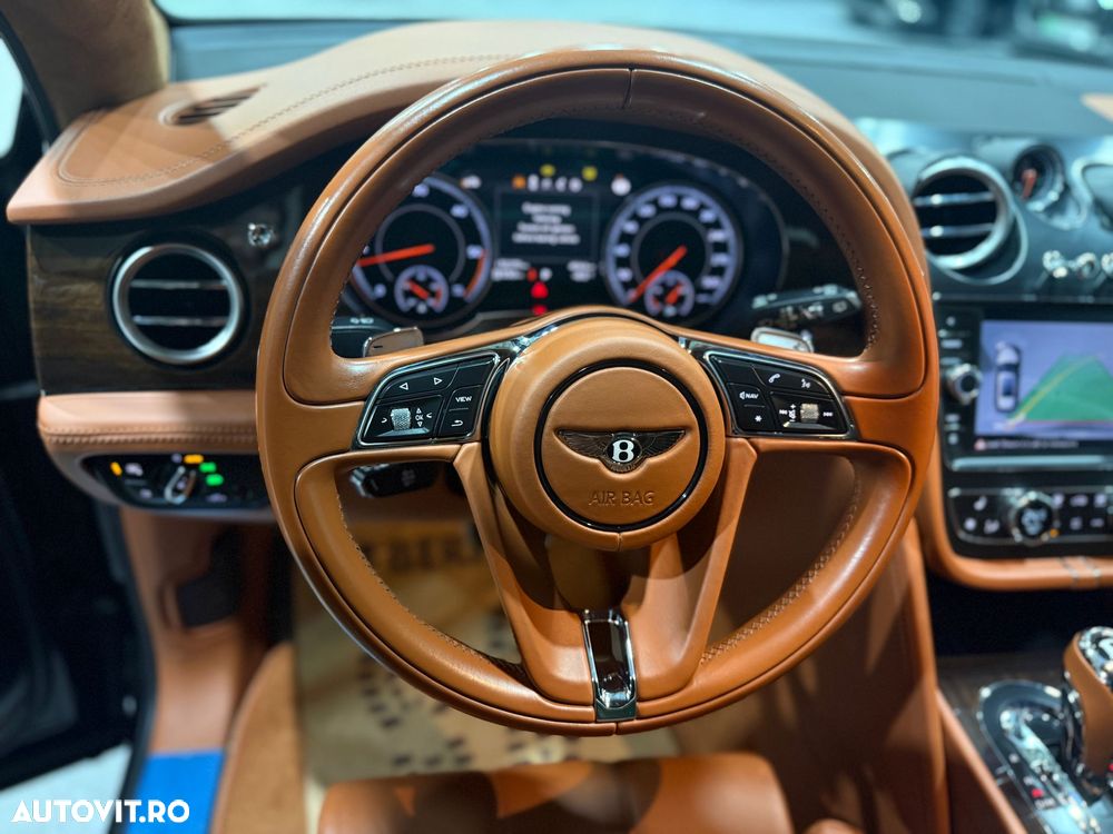 Bentley Bentayga - 17
