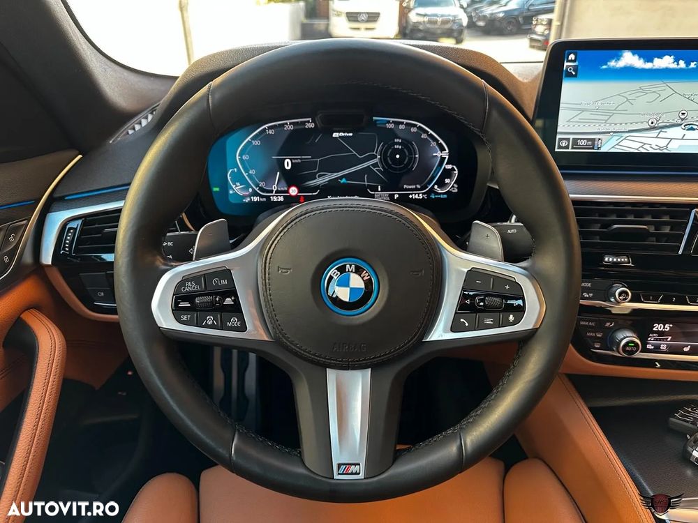 BMW Seria 5 530e Aut. M Sport Edition - 12