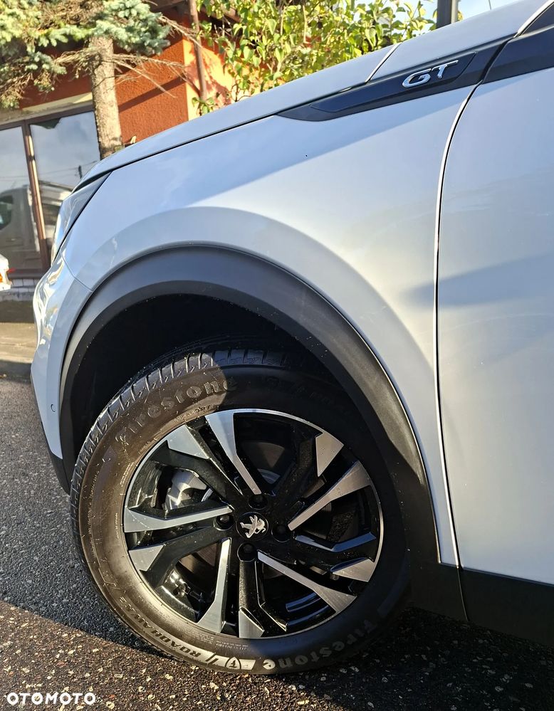 Peugeot 2008 1.5 BlueHDi GT S&S EAT8 - 33