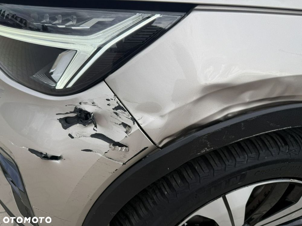 Volvo XC 40 - 18