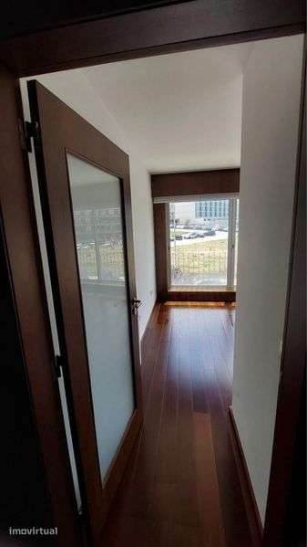 Arrendamento de apartamento junto ao s.joao - Grande imagem: 4/10