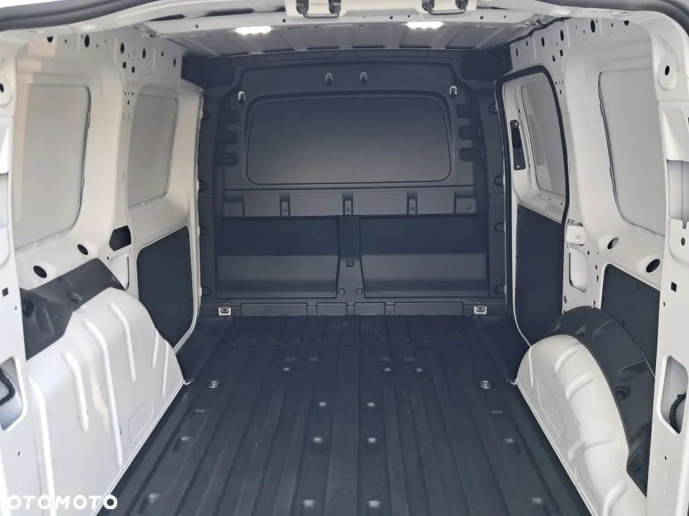 Volkswagen Caddy - 13