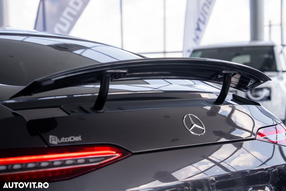 Mercedes-Benz AMG GT Coupe - 17