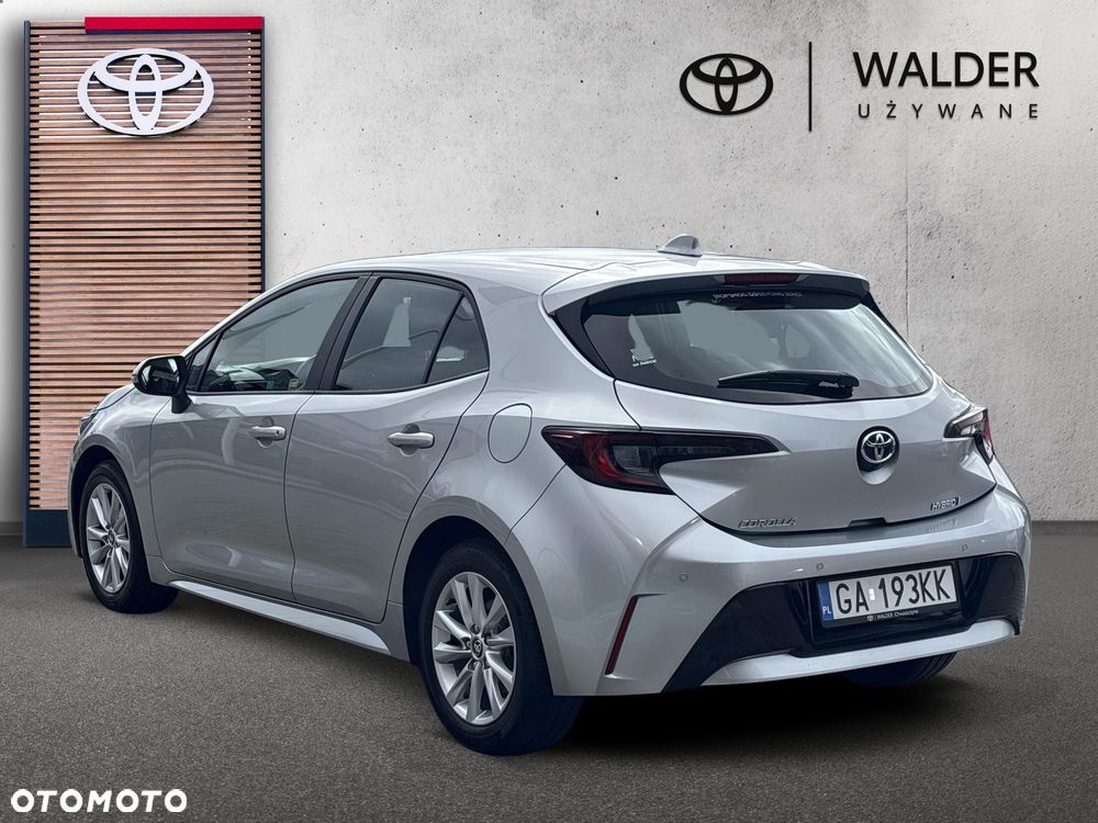 Toyota Corolla - 3