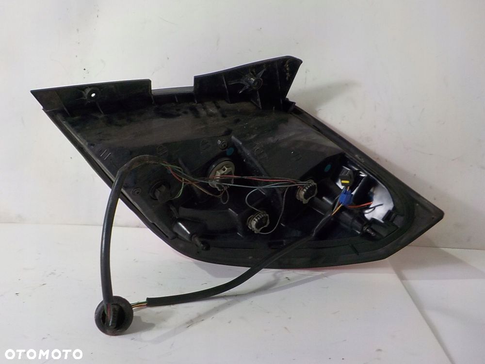 OPEL ANTARA LIFT LAMPA LEWA TYLNA LEWY TYŁ - 4