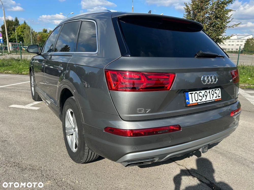 Audi Q7 - 4