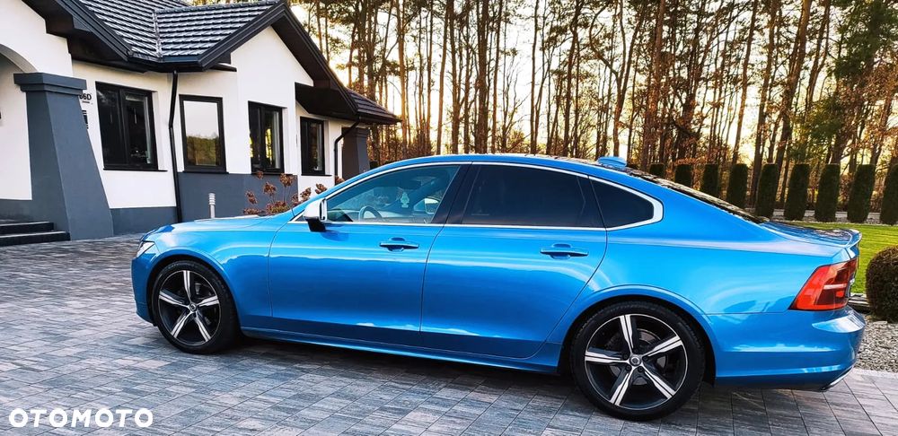 Volvo S90 D4 R-Design - 1