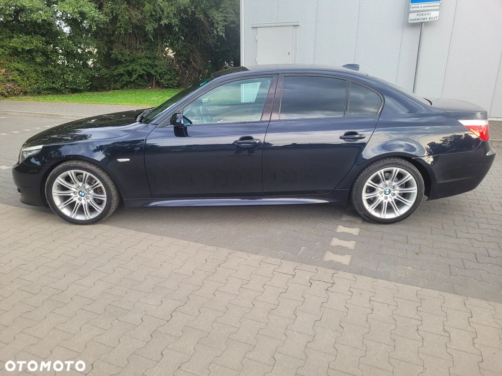 BMW Seria 5 530d Sport-Aut Edition Sport - 1