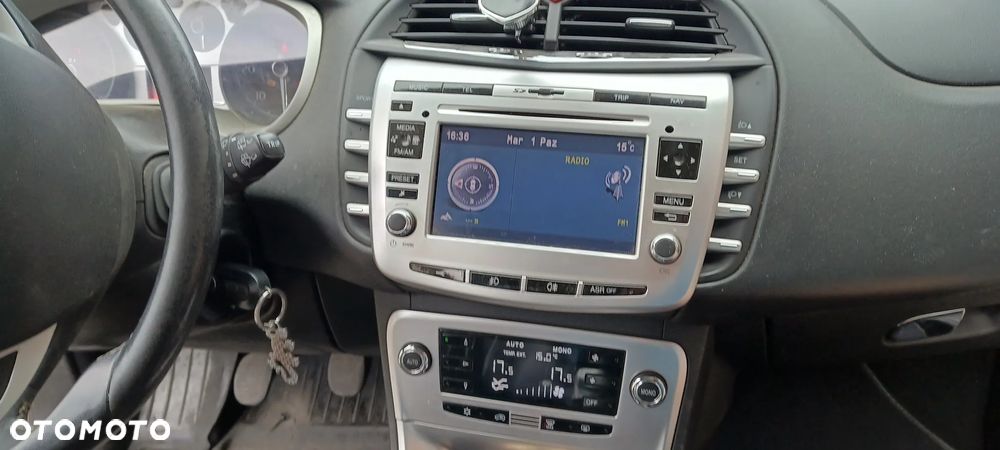 Lancia Delta 1.6 MJ Platino - 18