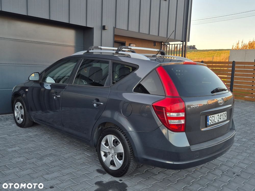 Kia Ceed 1.6 Comfort - 21