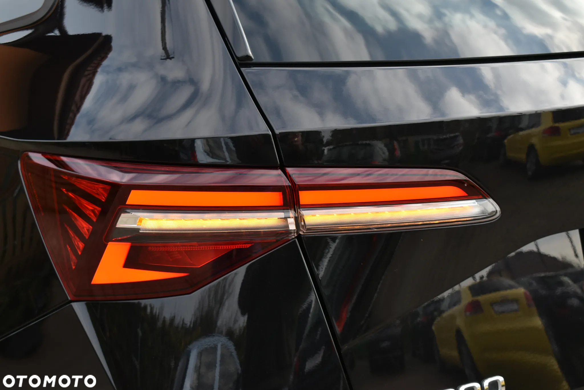Skoda Karoq 1.5 TSI ACT 4x2 Ambition DSG - 7