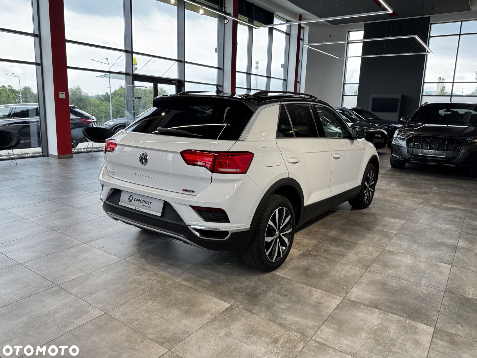 Volkswagen T-Roc - 9