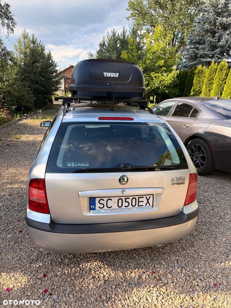 Skoda Octavia 1.6 Tour - 10