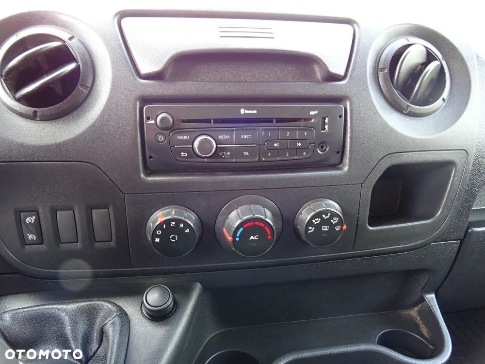 Renault Master 150 Wywrotka Klima Oryginał Hak Super Stan - 26