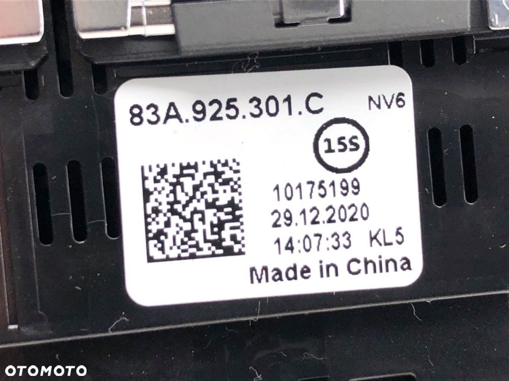 PANEL PRZEŁĄCZNIK  AUDI Q3 Sportback (F3N) 2019 - 2022 35 TFSI Mild Hybrid 110 kW [150 KM] Hybryda - 5