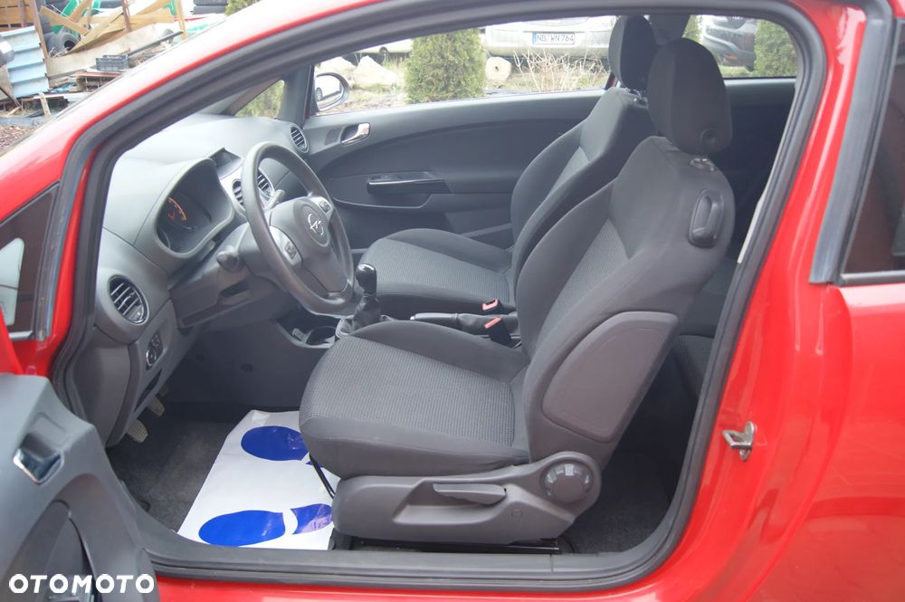 Opel Corsa - 12