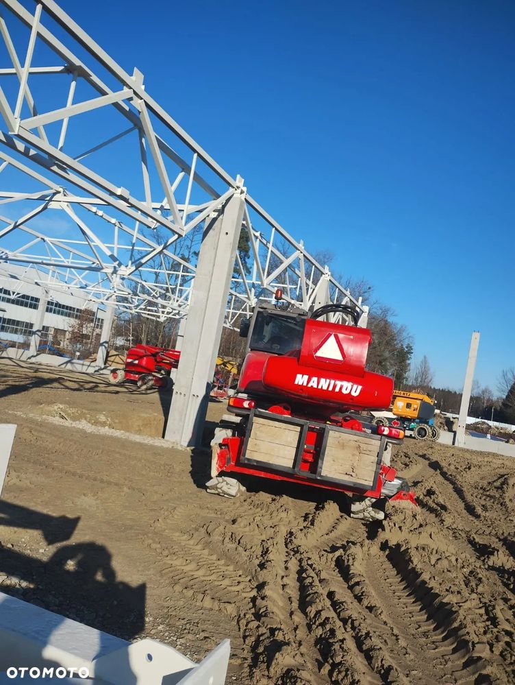 Manitou MRT 2540 - 10