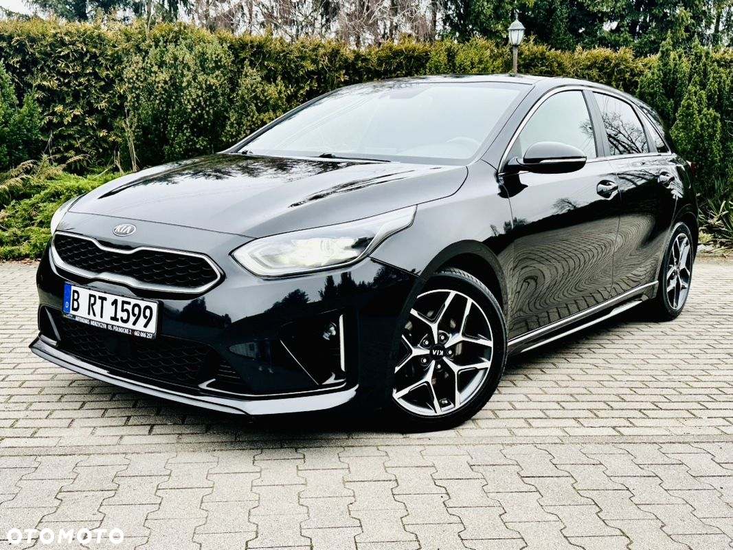 Kia Ceed - 4