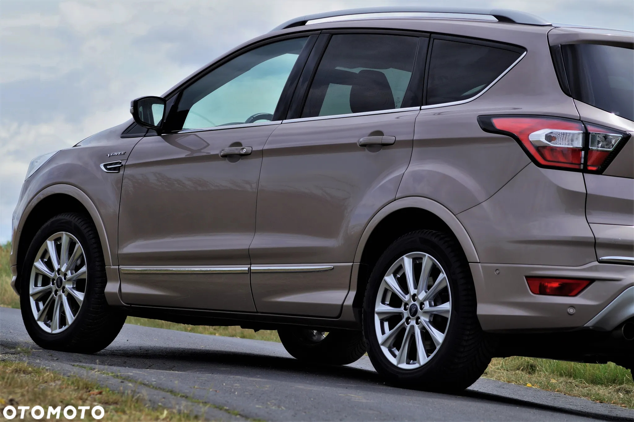 Ford Kuga - 15