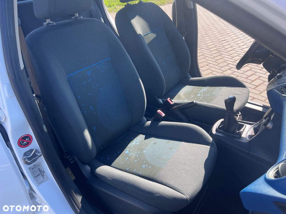 Ford Fiesta 1.4 Champions Edition - 19