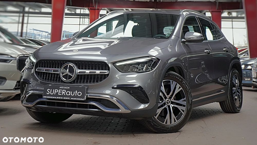 Mercedes-Benz GLA 200 - 6