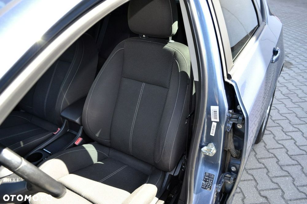 Opel Astra 1.4 Turbo Exklusiv - 30