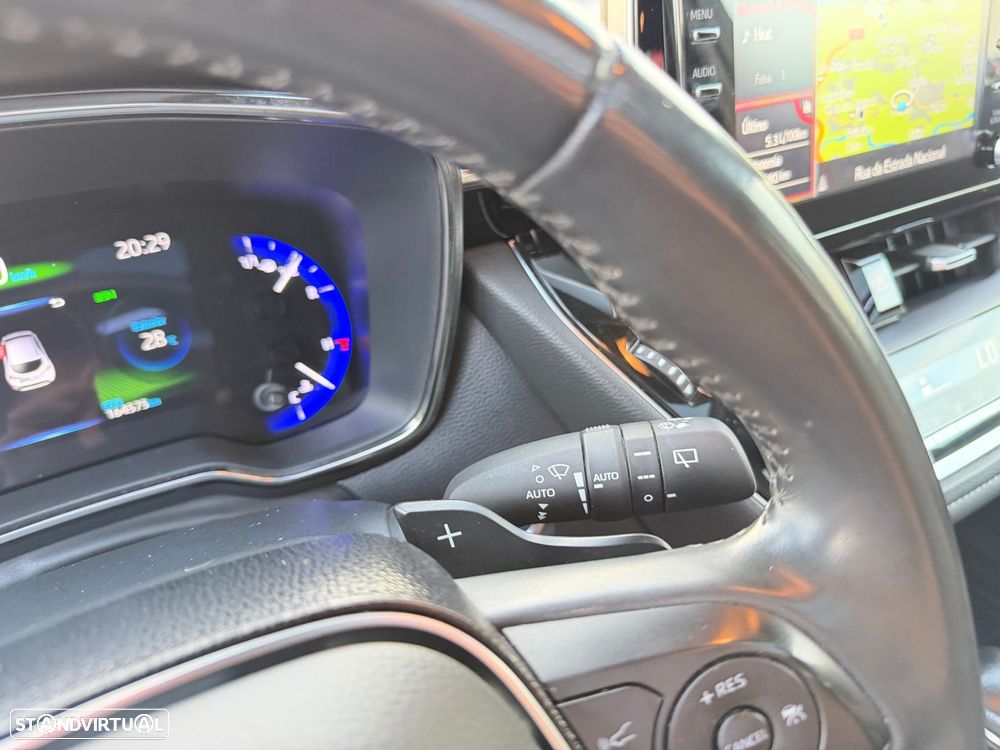 Toyota Corolla 2.0 Hybrid Exclusive - 29
