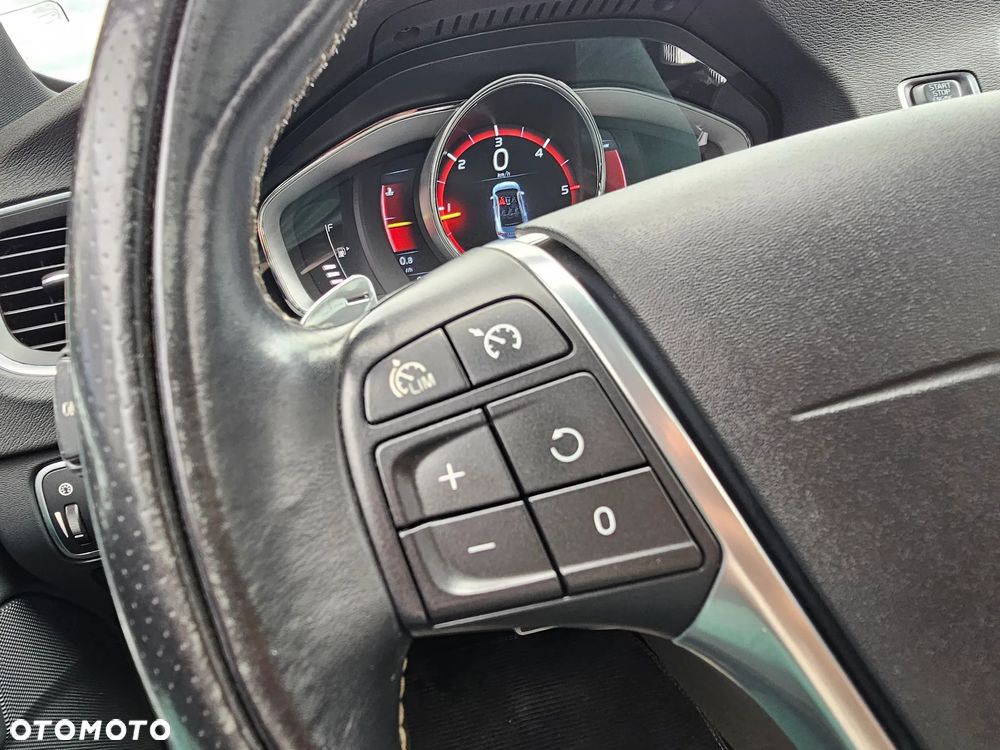 Volvo S60 D4 Geartronic - 28