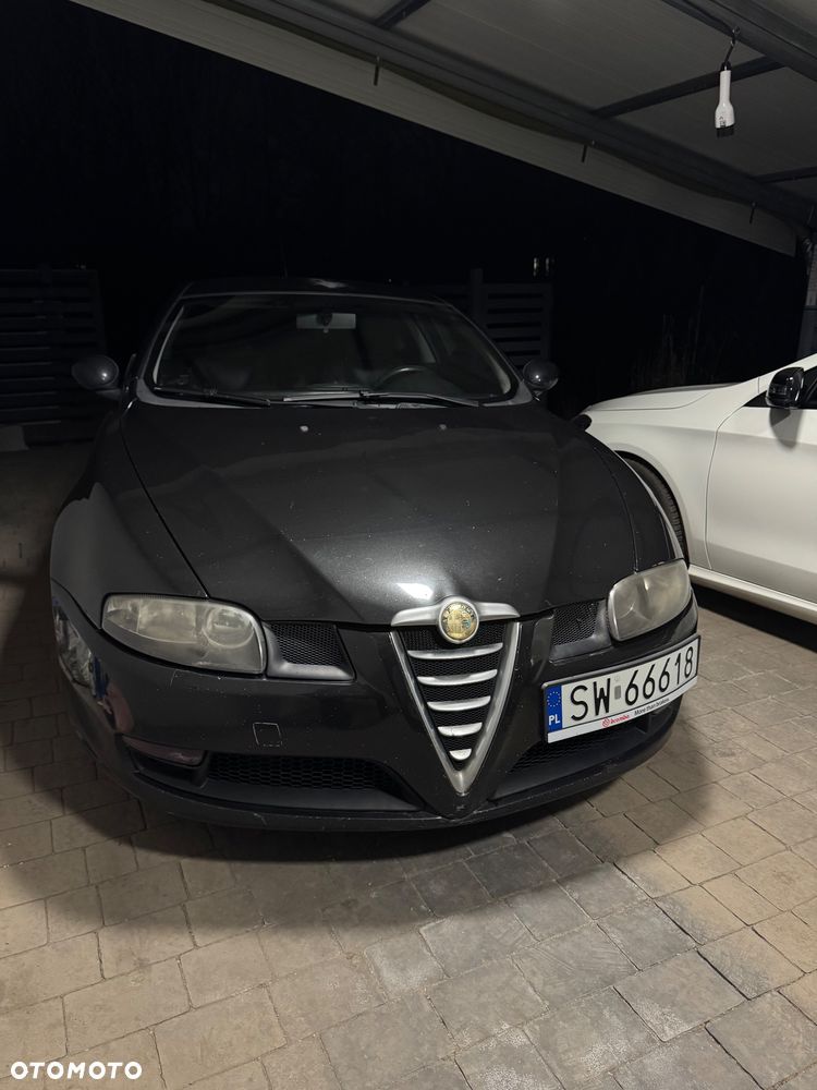 Alfa Romeo GT - 1