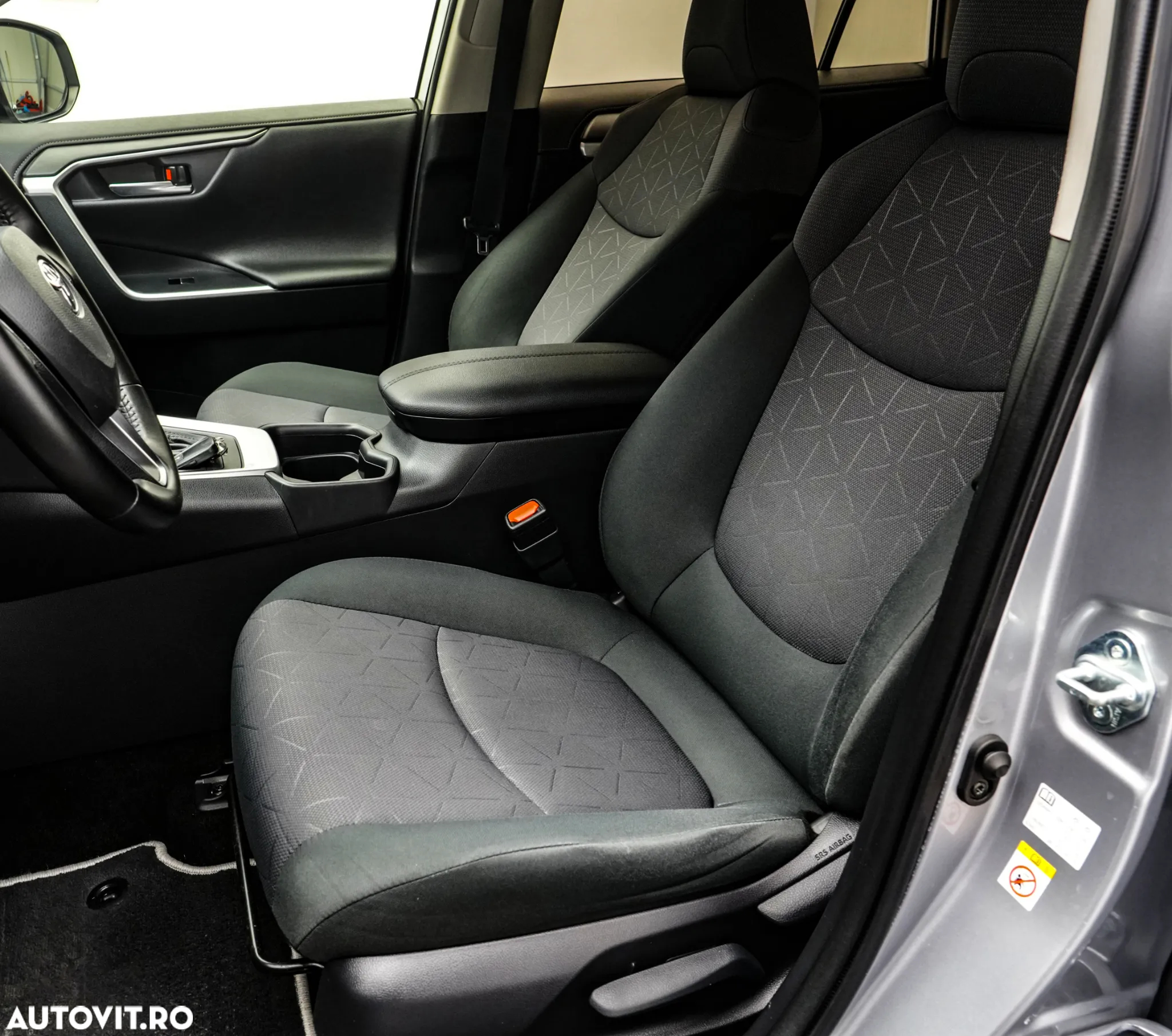 Toyota RAV4 2.5 Hybrid VVT-iE 4x2 Dynamic - 14
