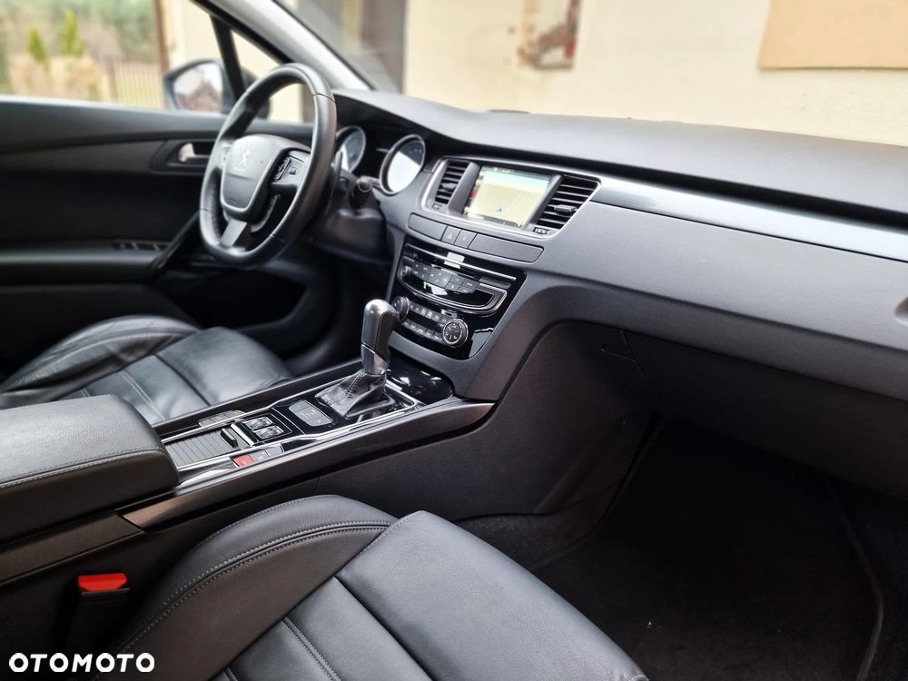 Peugeot 508 1.6 e-THP Allure S&S - 29