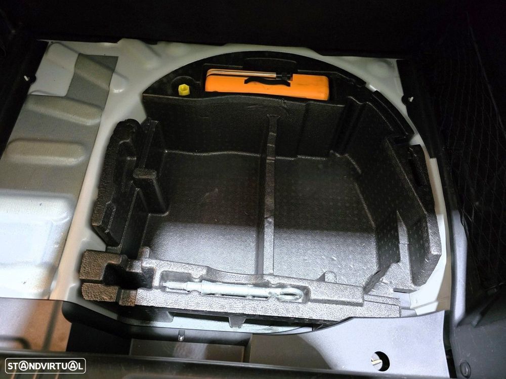 Peugeot 308 CC 155 THP Auto Roland Garros - 33