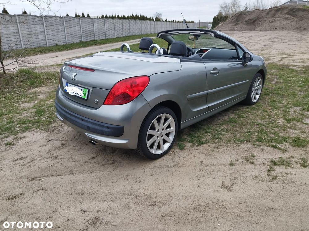 Peugeot 207 CC 120 VTi Roland Garros - 4