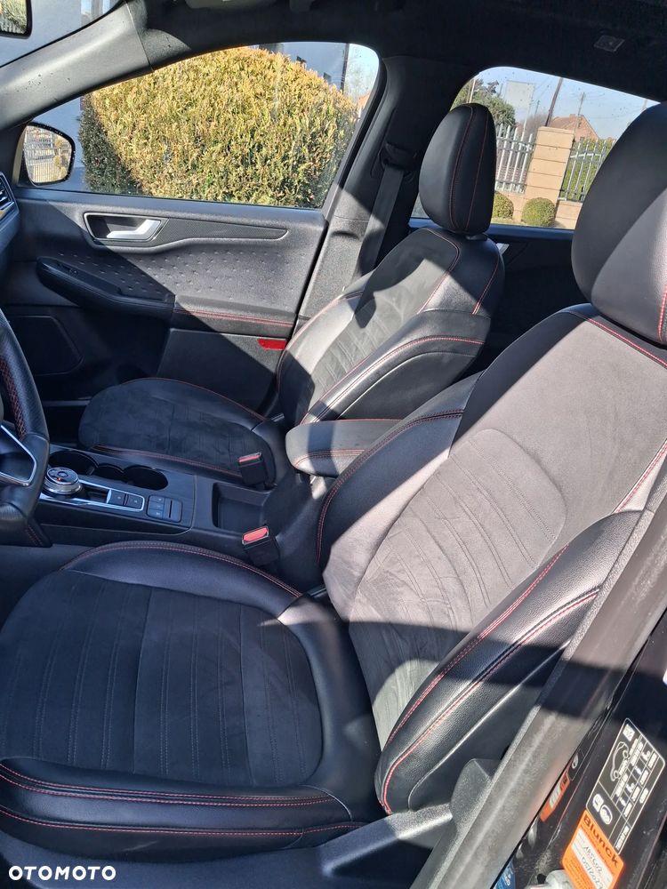 Ford Kuga 2.0 EcoBlue 4x4 ST-LINE - 10