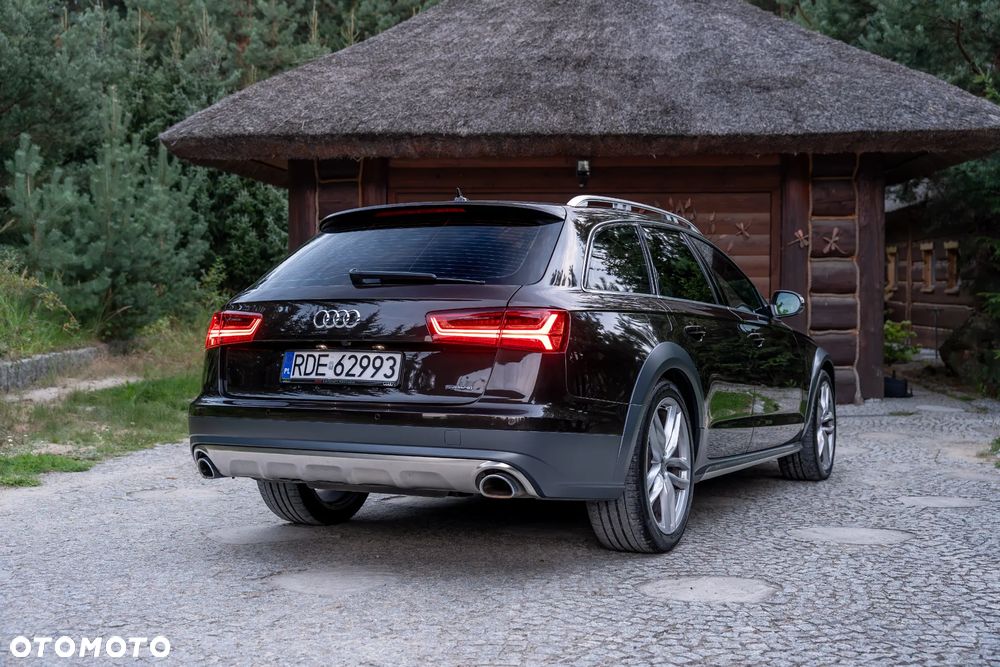Audi A6 Allroad - 14