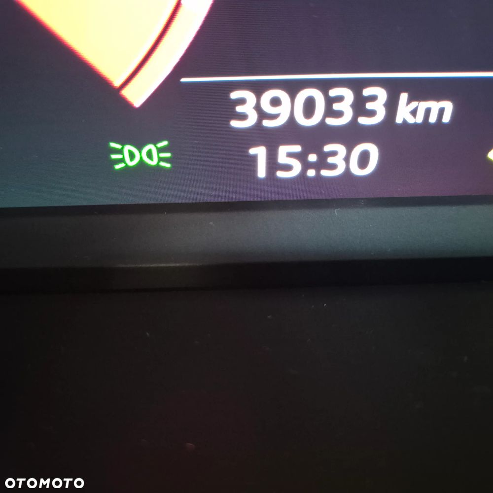 Audi Q3 35 TFSI S line - 6