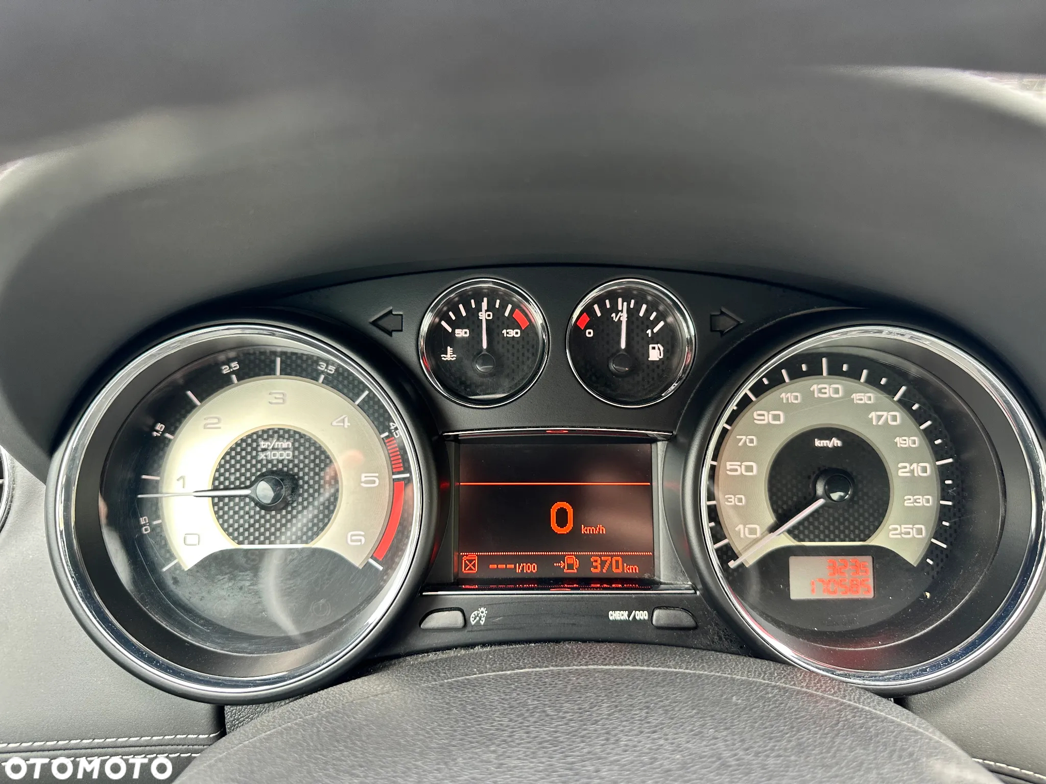 Peugeot RCZ 2.0 HDi - 9