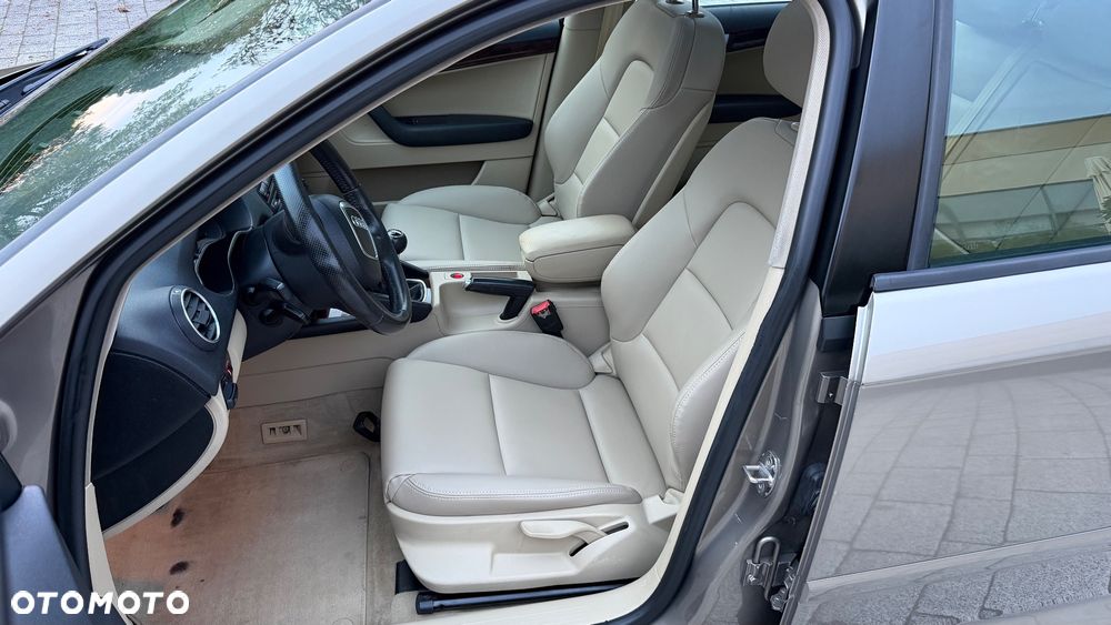Audi A3 Sportback - 15