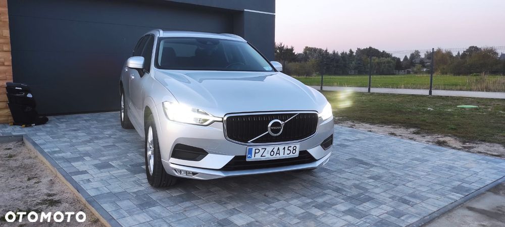 Volvo XC 60 B4 D AWD Geartronic Momentum Pro - 27