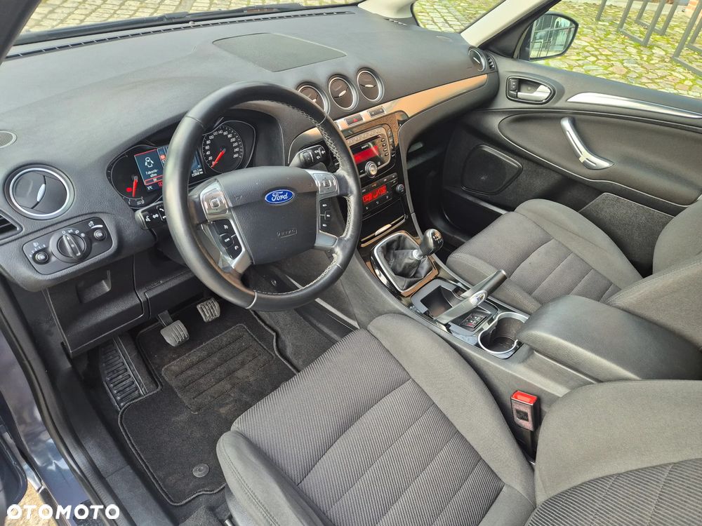Ford S-Max 2.0 TDCi DPF Titanium - 5