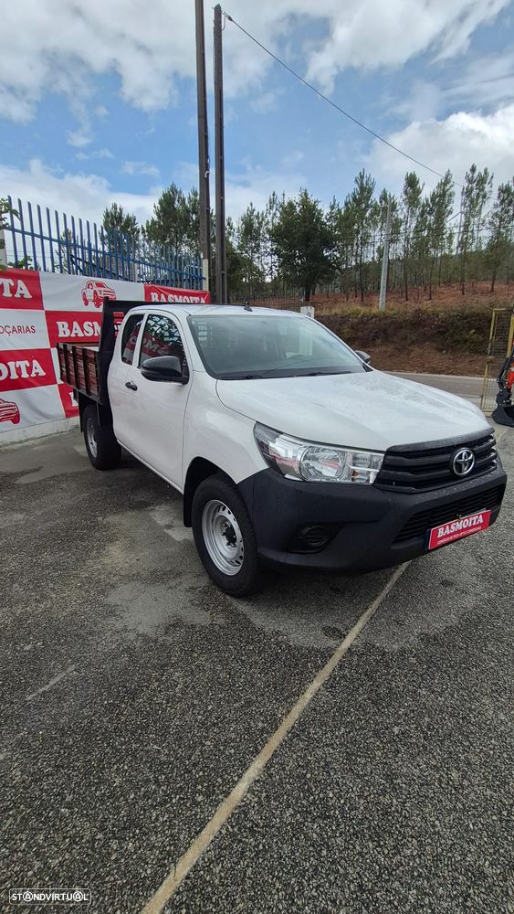 Toyota Hilux 2.4 D-4D 4WD CD CH - 1