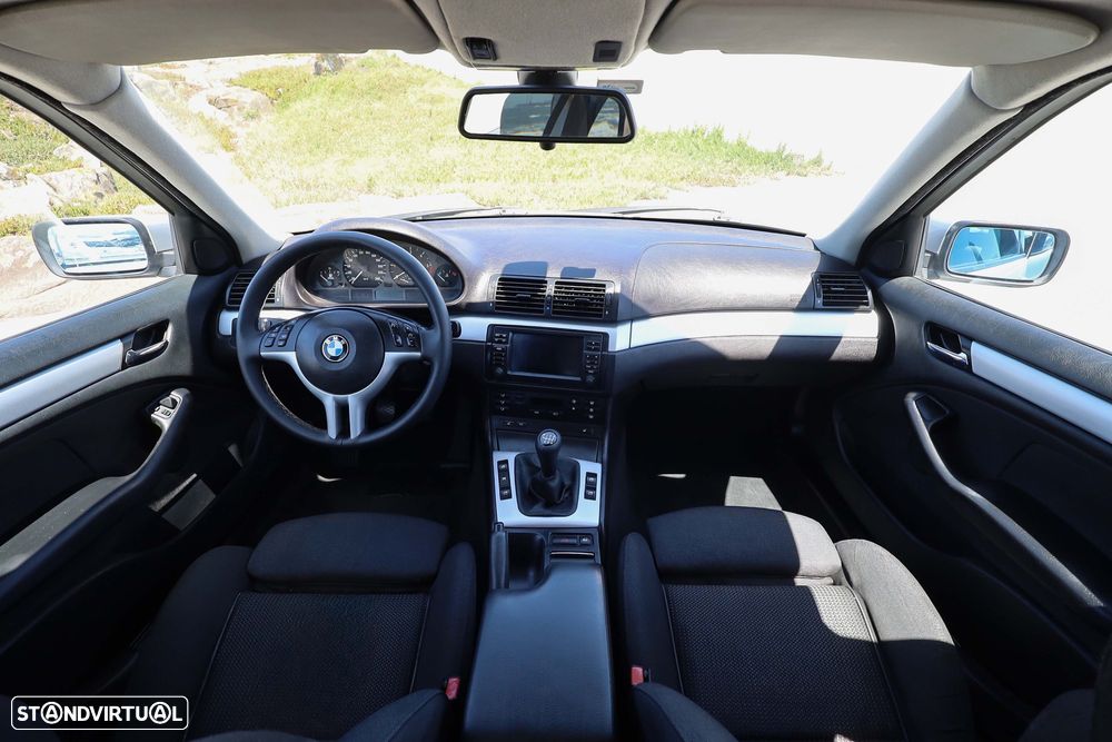 BMW 320 d Sport - 13